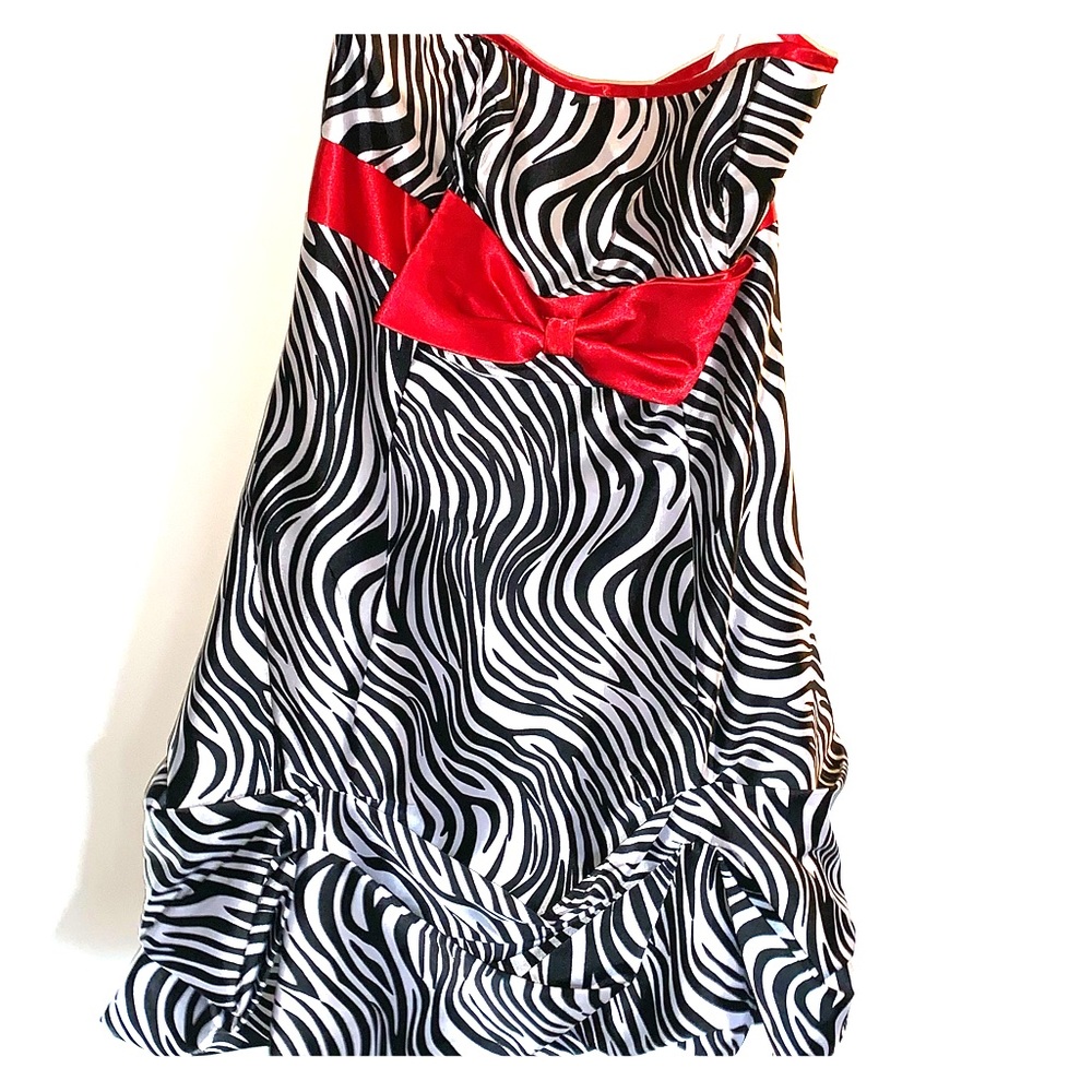 Semi-formal dress